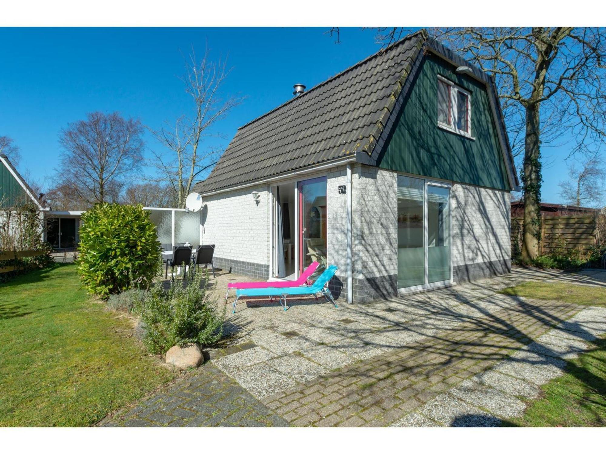 Holiday Home With Pool By The Sea Sint Maartensvlotbrug Exterior photo