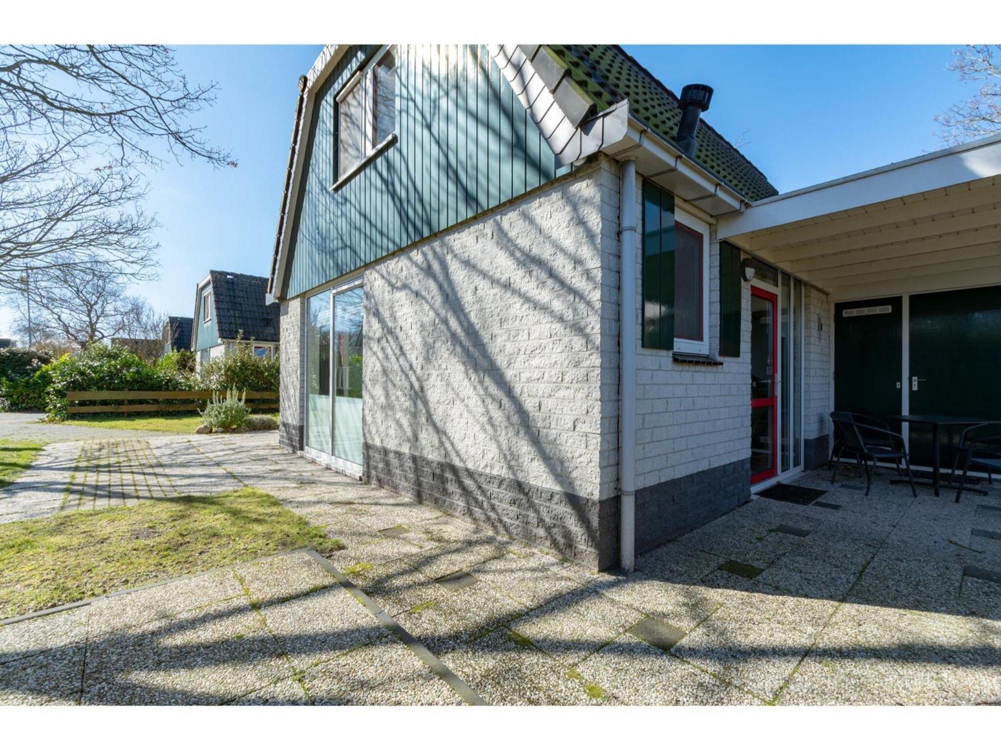 Holiday Home With Pool By The Sea Sint Maartensvlotbrug Exterior photo